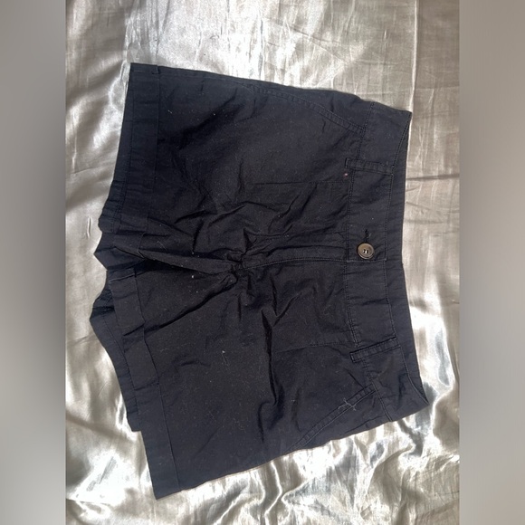 Black shorts - Picture 1 of 2